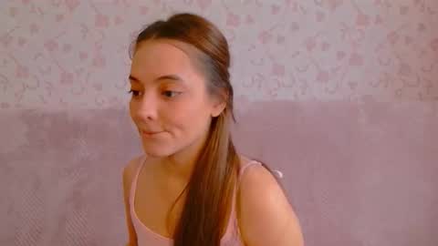 Snapshot of melaniealves chatting on 09/22/25, 06:04 MelanieAlves online show from 09/22/25, 06:04