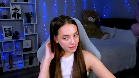 MelanieAlves online show from 04/14/26, 03:18