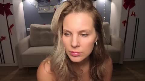 Melanie Bennett online show from 01/05/26, 05:27