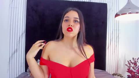 Melaniecooper online show from 01/13/25, 11:06