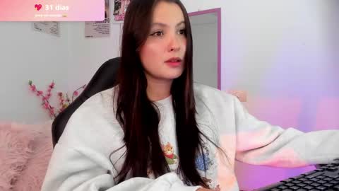Snapshot of melanieev chatting on 04/28/26, 03:50 mel online show from 04/28/26, 03:50