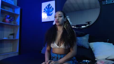 Melanie  online show from 10/24/25, 11:17