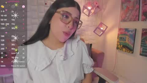 Snapshot of melaniegrayx chatting on 05/06/26, 03:06 melaniegrayx online show from 05/06/26, 03:06