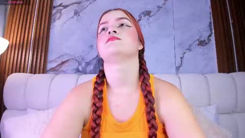Snapshot of melanieklaus2 chatting on 07/03/26, 03:24 MELANIE online show from 07/03/26, 03:24