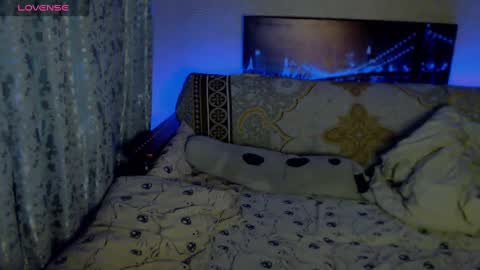 Snapshot of melaniemoor chatting on 12/05/24, 08:11 Melanie Milena online show from 12/05/24, 08:11