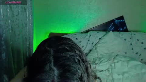 Snapshot of melaniemoor chatting on 12/30/24, 03:24 Melanie Milena online show from 12/30/24, 03:24