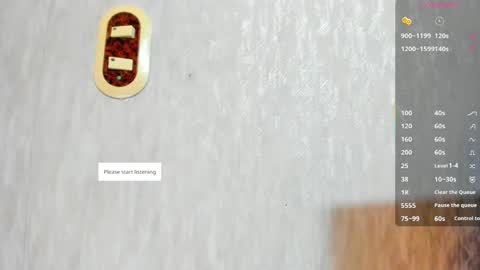 Snapshot of melanierioss_ chatting on 05/09/26, 01:16 online show from 05/09/26, 01:16