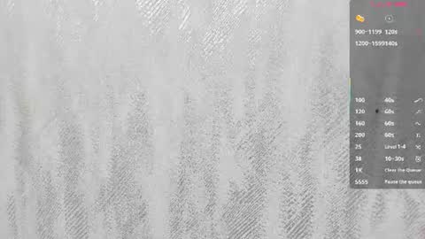 Snapshot of melanierioss_ chatting on 07/13/26, 01:14 online show from 07/13/26, 01:14