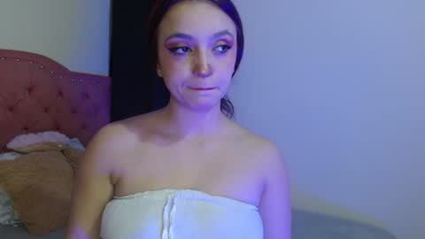 Melani online show from 01/31/25, 04:47