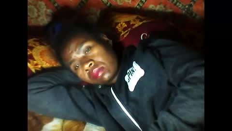 melanih online show from 11/22/25, 06:07