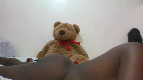 Baby online show from 02/11/26, 01:21