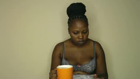 melaningoddess30 online show from 02/07/25, 08:55