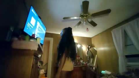 Snapshot of melaninnnnmadnessss chatting on 05/16/26, 06:32 WATCH ME CUMMM AND TWERK THIS ASS MELANINNNNMADNESSSS online show from 05/16/26, 06:32