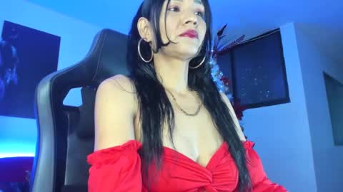 Snapshot of melannia_hills chatting on 12/25/24, 07:24 melannia_hills online show from 12/25/24, 07:24
