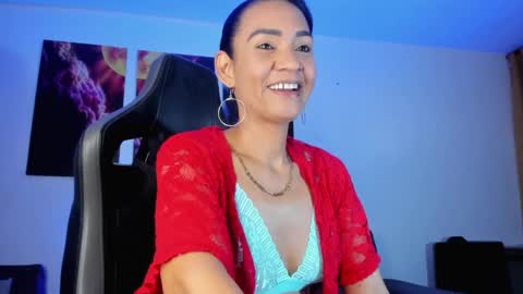 Snapshot of melannia_hills chatting on 01/17/25, 07:08 melannia_hills online show from 01/17/25, 07:08