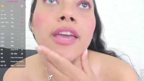 melannie roses online show from 03/03/25, 04:25