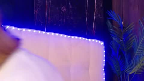 melanniebrown online show from 03/09/26, 06:06