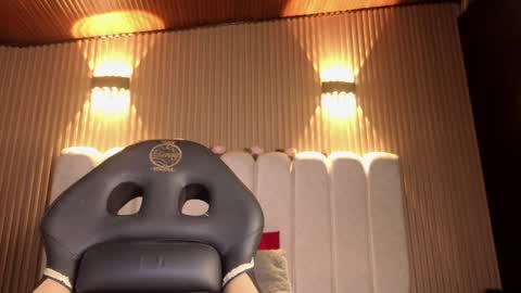 melanny_petite online show from 04/06/26, 01:01