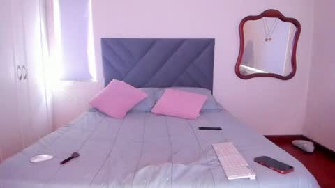 Snapshot of melany_arizaaa chatting on 06/17/26, 10:32 melany_arizaaa online show from 06/17/26, 10:32