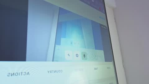 Snapshot of melany_jhonsonn chatting on 08/05/26, 03:20 melany_jhonsonn online show from 08/05/26, 03:20