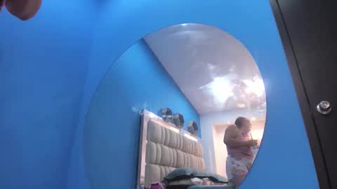 Melany  online show from 04/10/26, 12:43