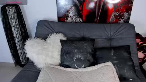 melany online show from 09/23/25, 11:52