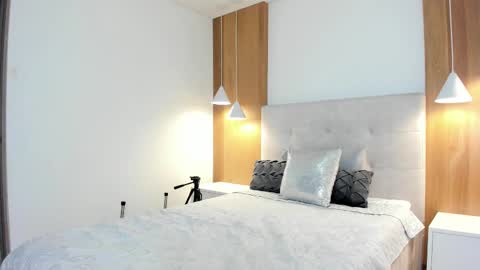 Melany online show from 02/28/25, 04:53