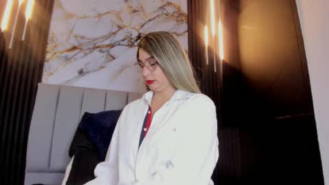 Melany  online show from 09/09/25, 01:54