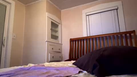 Snapshot of melays1972 chatting on 01/16/26, 03:43 Tan lines online show from 01/16/26, 03:43