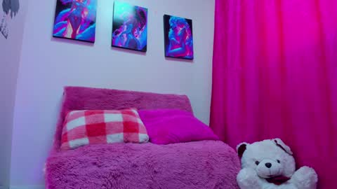 melhiza online show from 12/12/24, 12:55