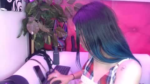 melhiza online show from 03/02/25, 07:10