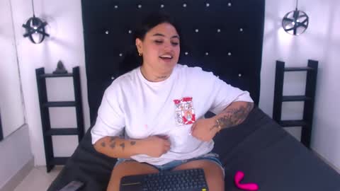Snapshot of meli_blad chatting on 02/24/25, 07:41 meli_blad online show from 02/24/25, 07:41
