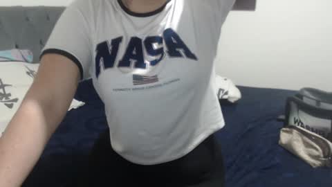 meliinna_xxx online show from 01/12/25, 11:26