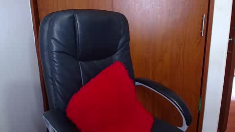 eli online show from 10/27/25, 06:45