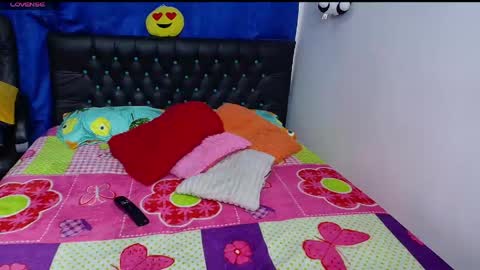 Snapshot of melika_sweet chatting on 06/02/26, 06:21 eli online show from 06/02/26, 06:21