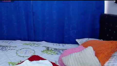 Snapshot of melika_sweet chatting on 07/19/26, 06:55 eli online show from 07/19/26, 06:55