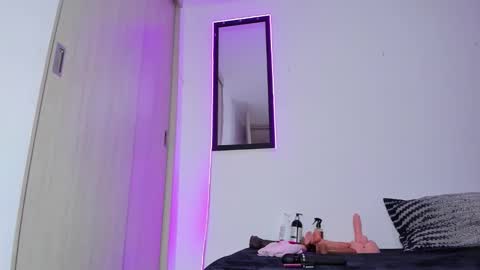 M E L I N A  online show from 03/13/26, 09:21