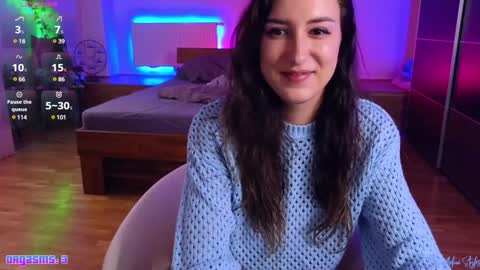 Melina Styles online show from 12/01/24, 08:20