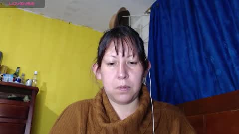 melisa037 online show from 10/27/25, 03:43