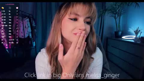 Im Melisa 3 online show from 10/29/25, 09:55