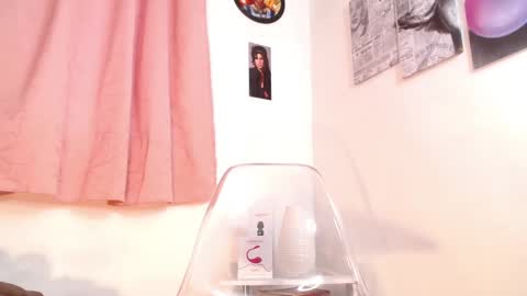 Melissa online show from 02/21/25, 10:26