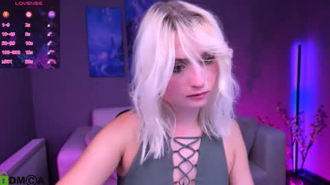 Melisa online show from 10/02/25, 07:21