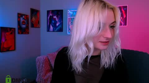 Melisa online show from 04/18/26, 07:29