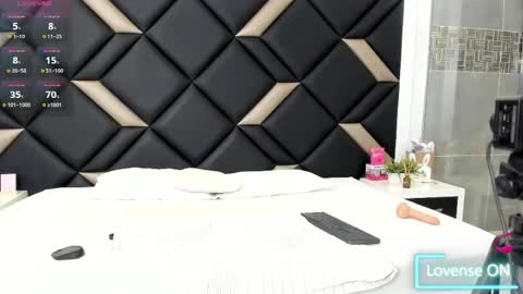     online show from 05/30/26, 11:40
