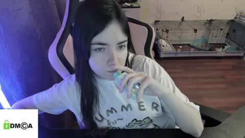 Snapshot of melisanilson chatting on 02/10/25, 04:19 melisanilson online show from 02/10/25, 04:19