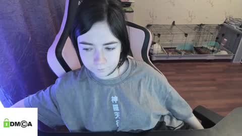 Snapshot of melisanilson chatting on 02/17/25, 01:47 melisanilson online show from 02/17/25, 01:47