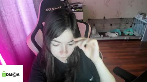 Snapshot of melisanilson chatting on 03/12/25, 07:46 melisanilson online show from 03/12/25, 07:46