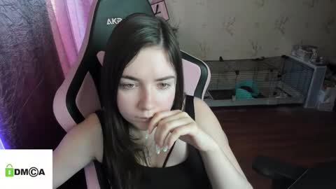 Snapshot of melisanilson chatting on 10/18/25, 01:34 melisanilson online show from 10/18/25, 01:34