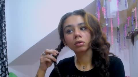 melissa online show from 03/07/25, 03:18