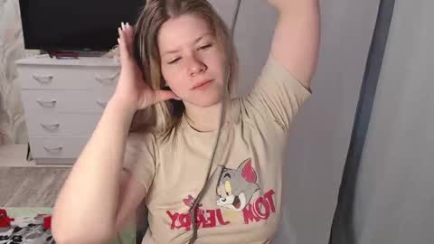 Melissa  Ray online show from 02/21/25, 02:50